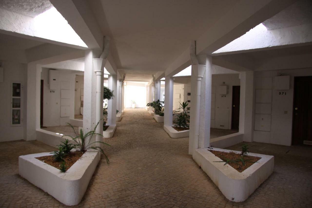 אלבופיירה Estudio Tranquilo Praia Da Falesia מראה חיצוני תמונה